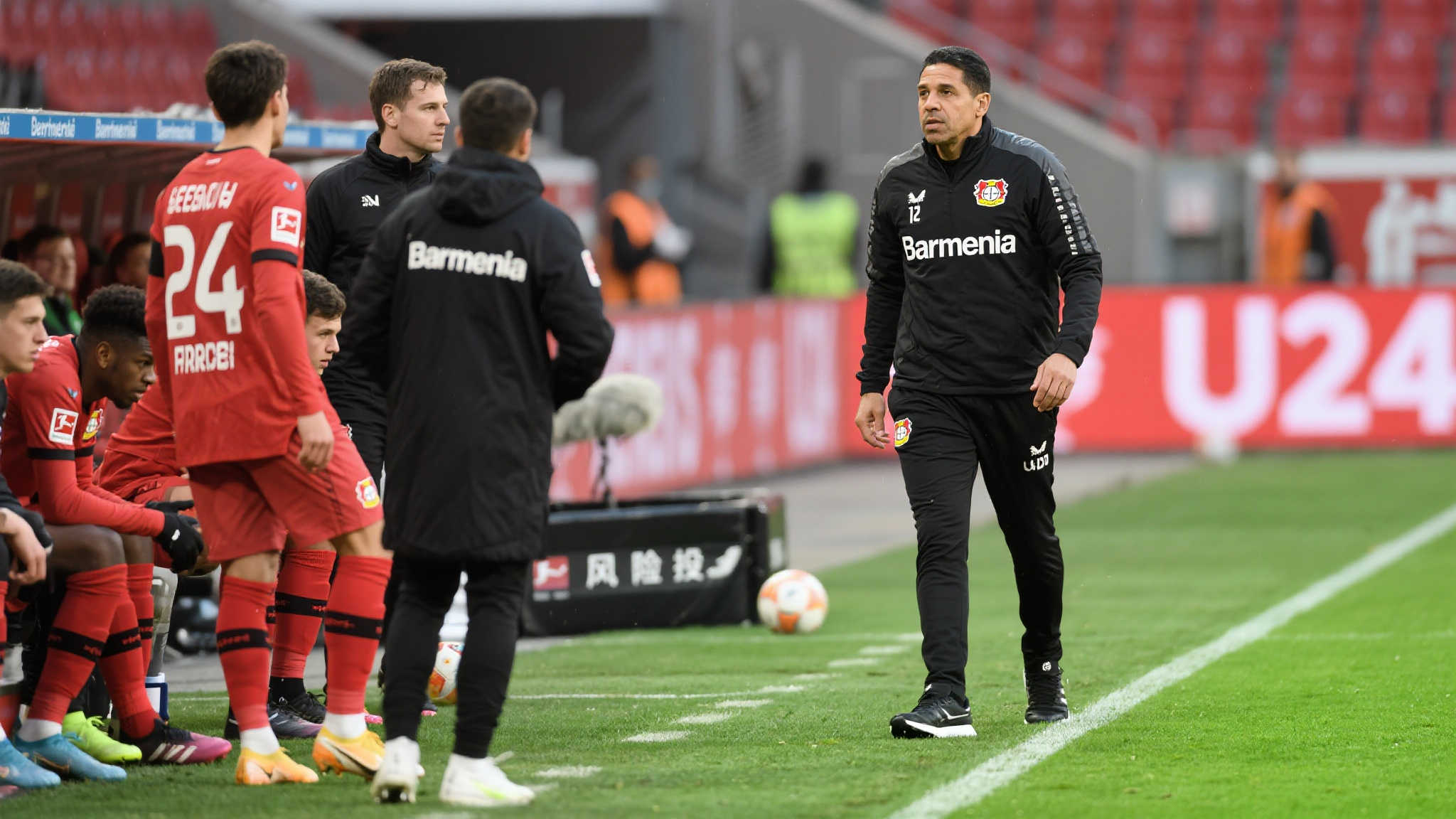 罗马诺披露：药厂斥资3500万镑引进利物浦22岁后卫宽萨